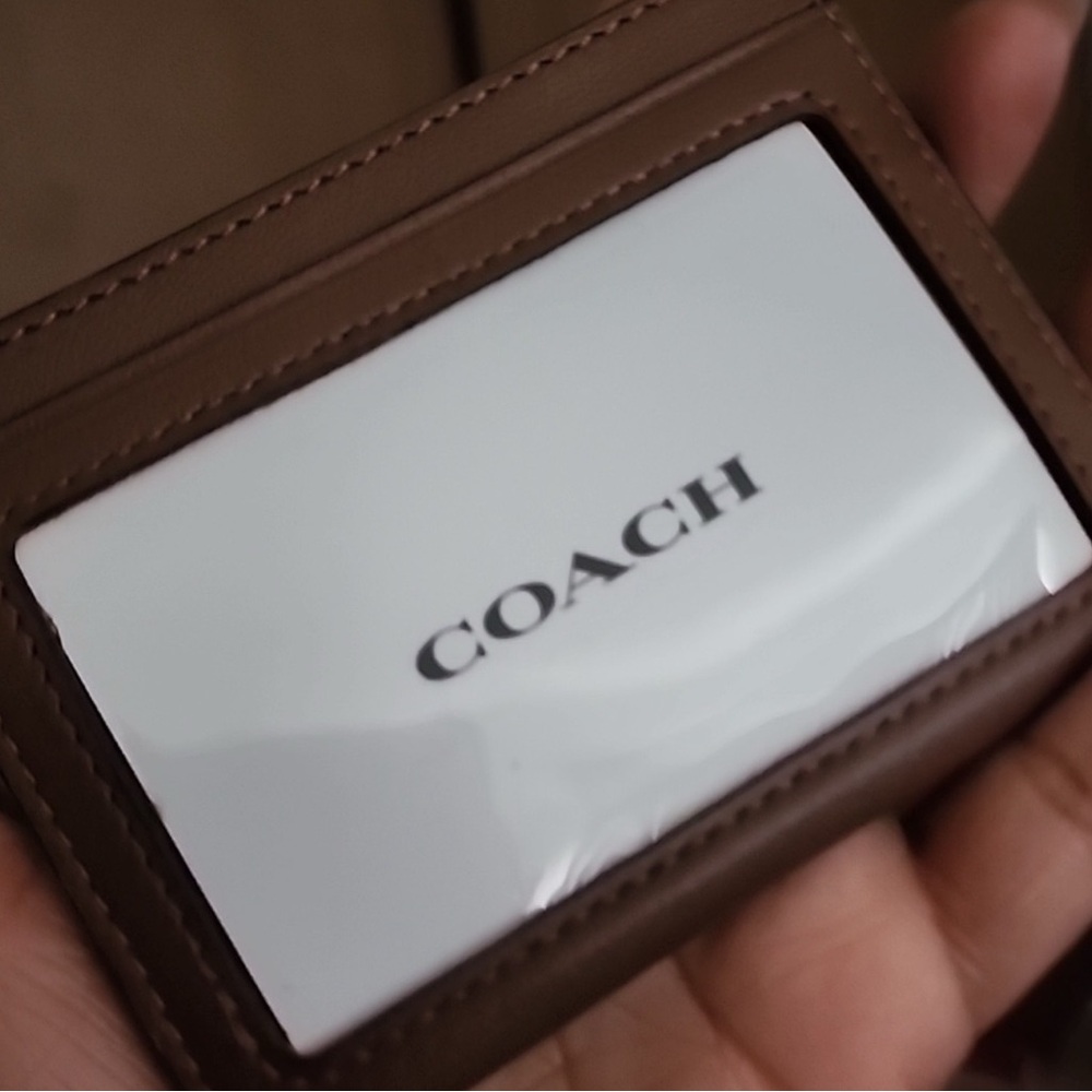 Coach Brown Leather Card Holder - Picture 4 of 4
